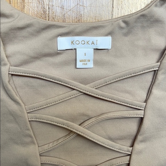 KOOKAI beige crop top - Picture 2 of 3